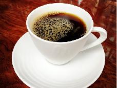 慵懒的午后，人的状态也没早晨来得精神，那么动起手，学会冲一杯咖啡给自己。