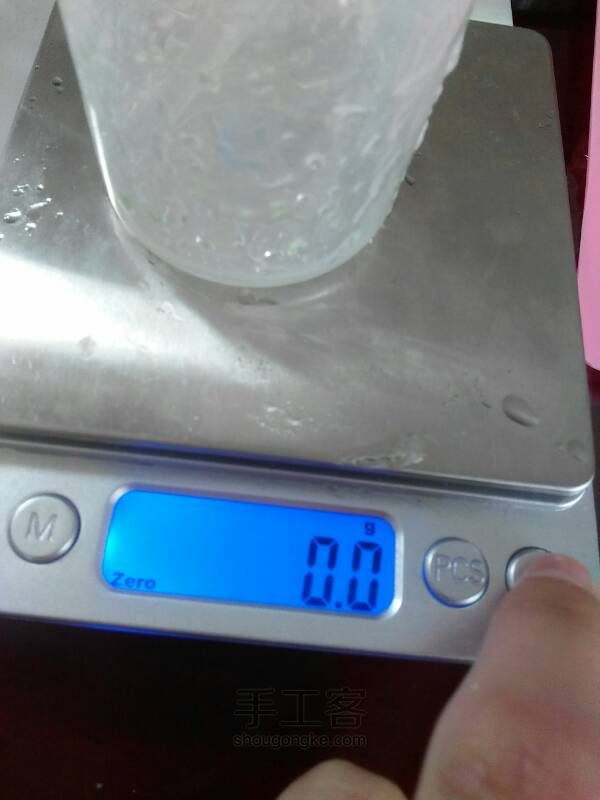 做萌萌哒的滴胶项链吧！ 第1步