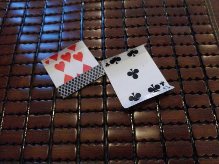 用扑克牌做糖果收纳盒 第6步