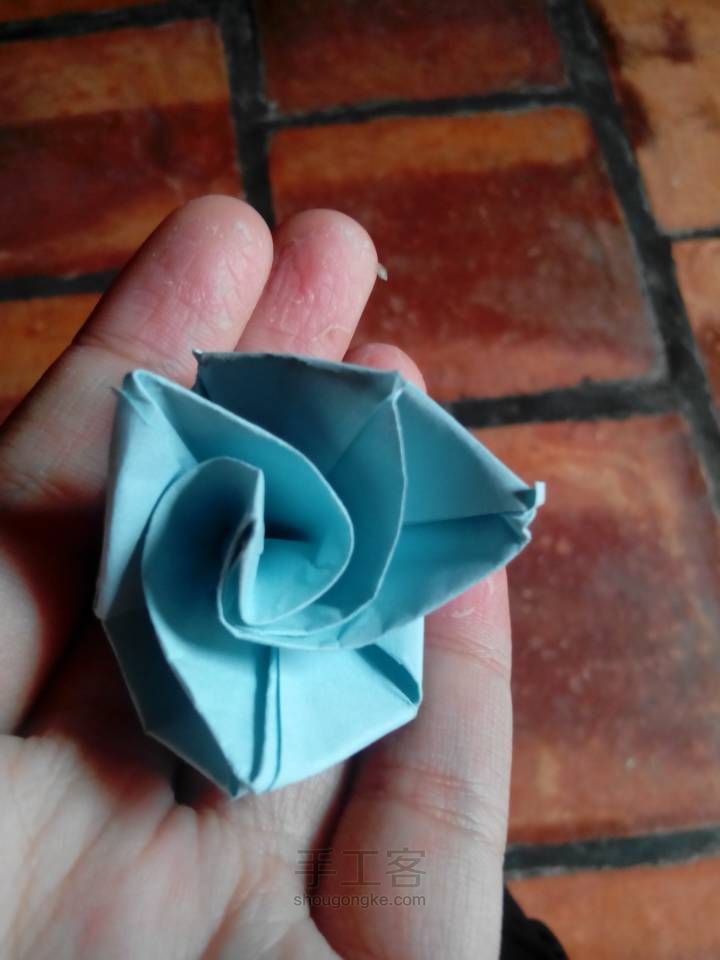 简单玫瑰花的折法 第21步
