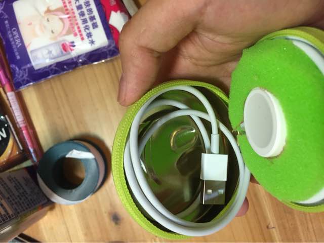 Apple watch 充电线收纳盒
 第6步