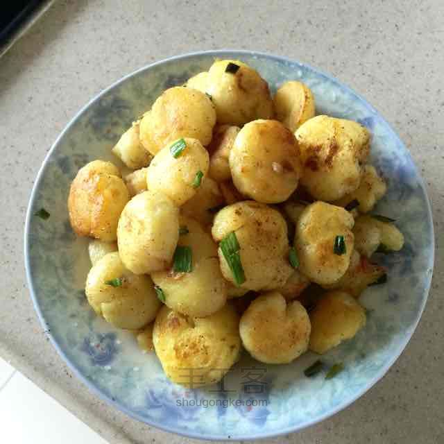 椒盐小土豆 第1步