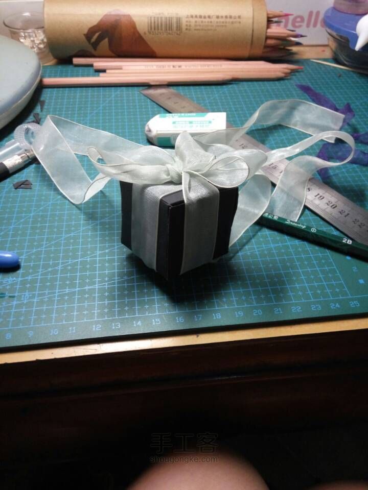 礼物盒子 第1步