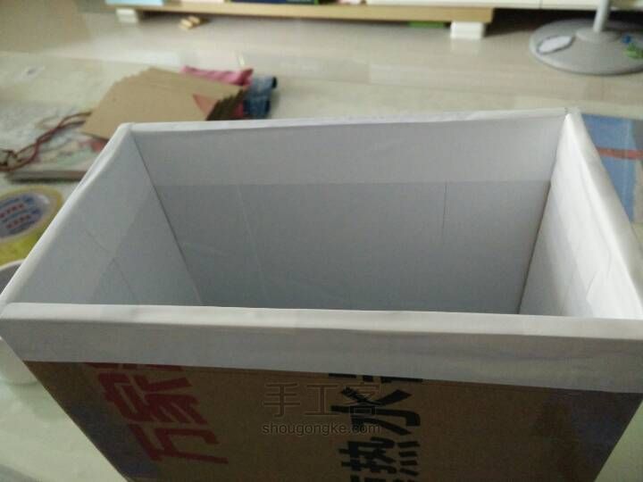 如何利用现成的纸盒做个收纳柜呢？ 第19步