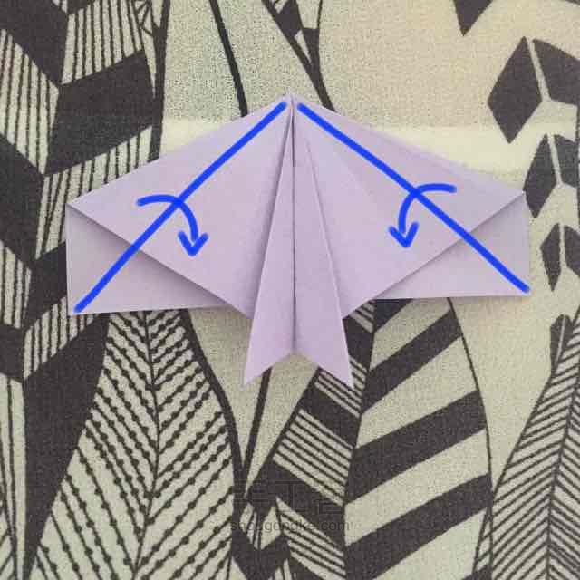 小燕子折纸 第7步