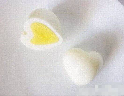 制作爱心鸡蛋[转] 第7步