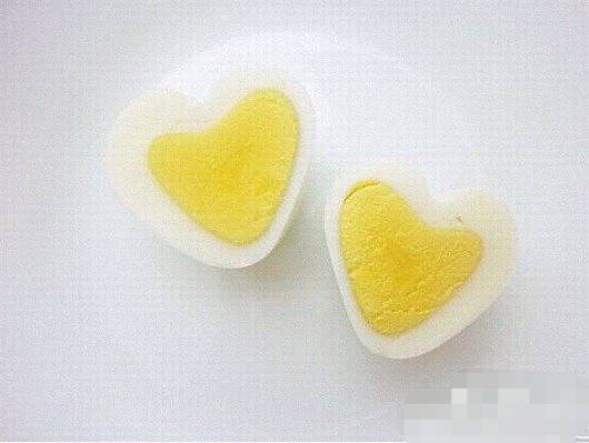 制作爱心鸡蛋[转] 第8步