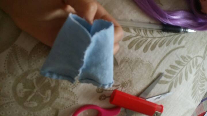 一套粗糙的娃衣 第13步