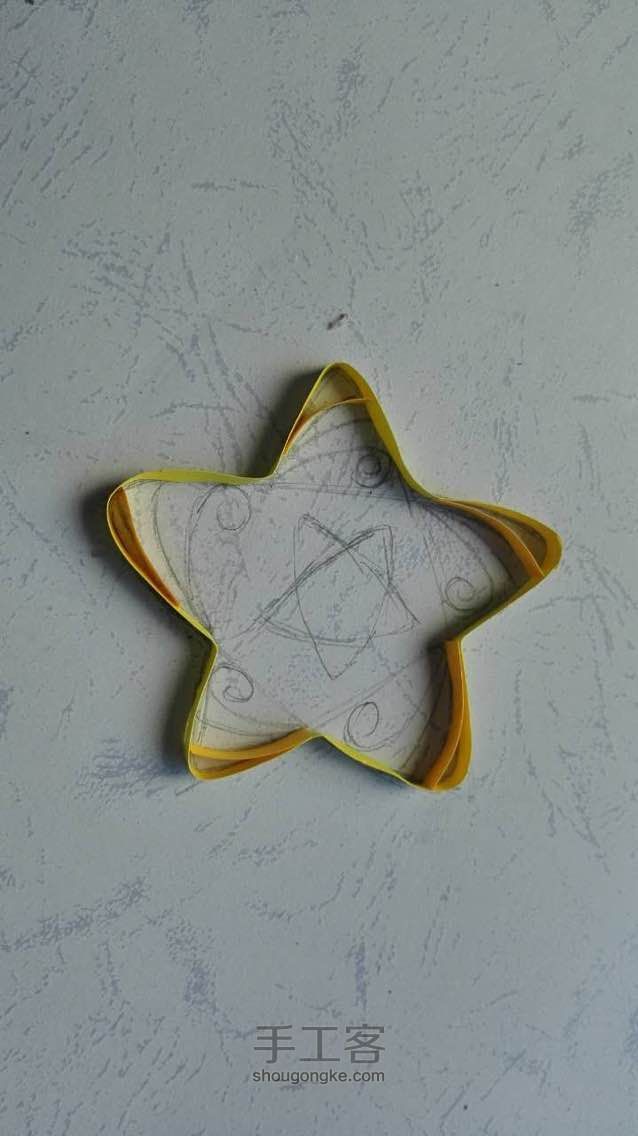 衍纸星星⭐️ 第3步