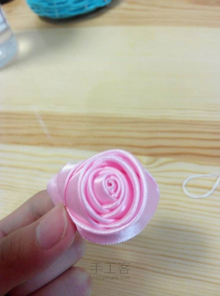 手工制作玫瑰花苞DIY教程 第14步