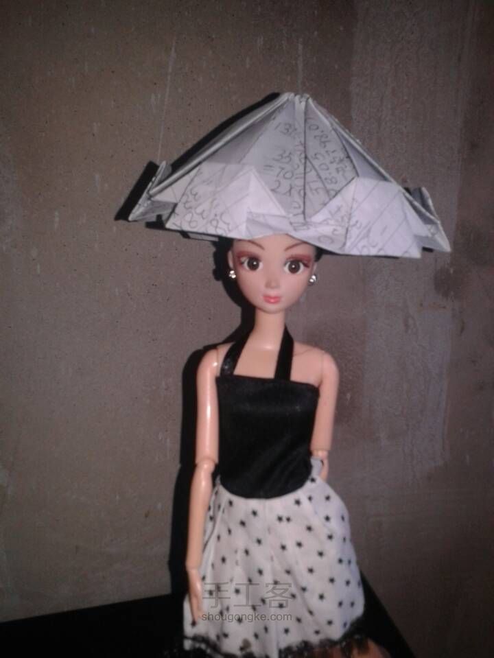 芭比娃娃萌萌哒小伞。 第9步