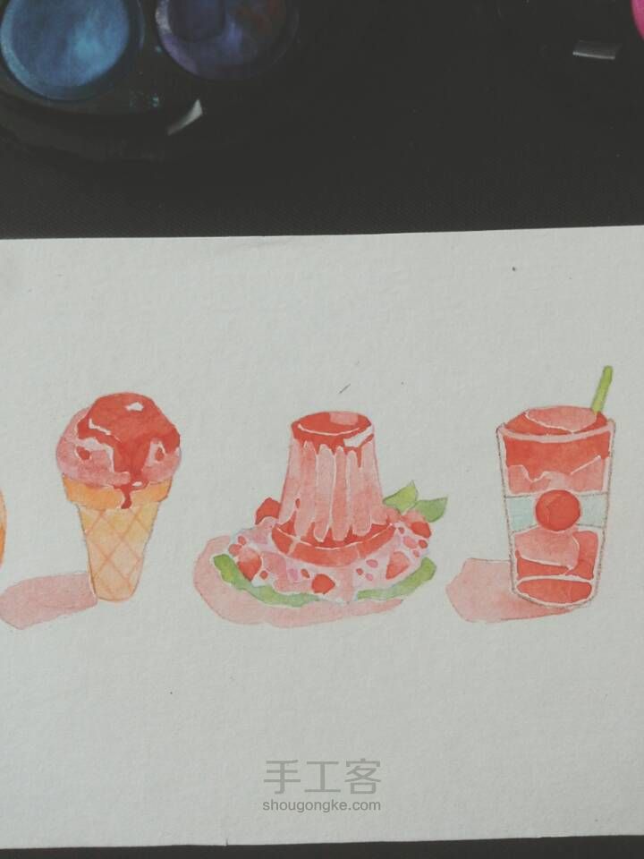 ［手账］手绘草莓系の水彩小插图 第13步