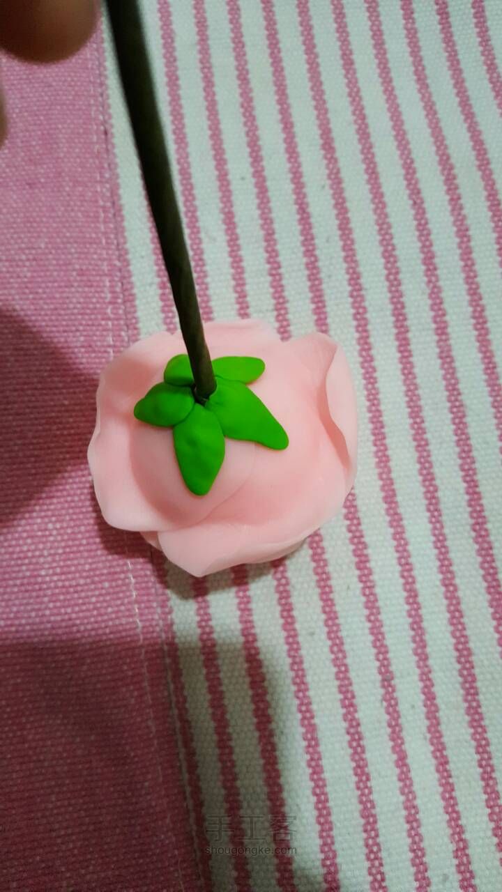树脂粘土玫瑰花摆件 第15步