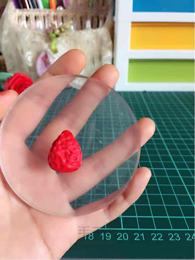 小草莓装饰物 第7步