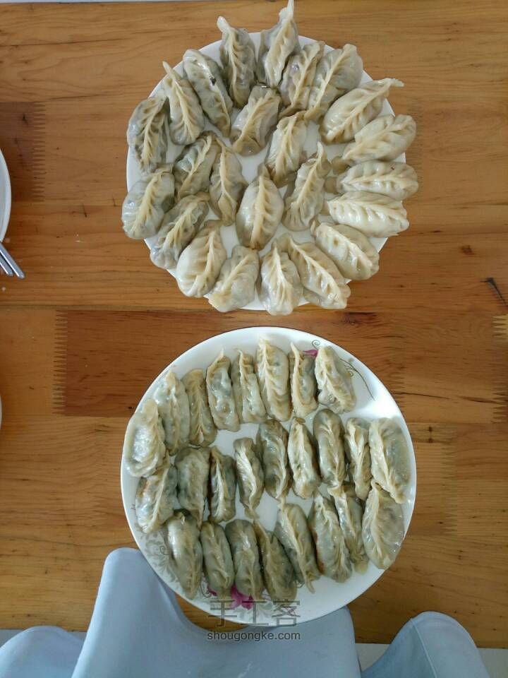 麦穗饺子。 第3步