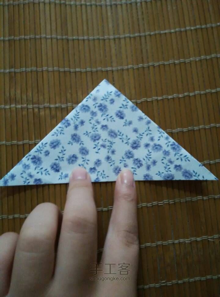 一朵小白合送给你们 第5步