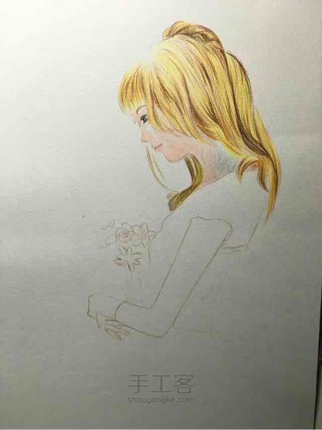 花与那女孩 彩铅绘 第4步