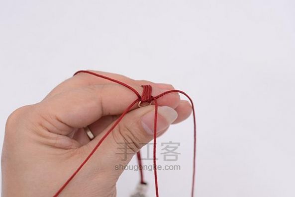 趣味DIY】夹心玉米结手链教程【龙结手工】 第7步