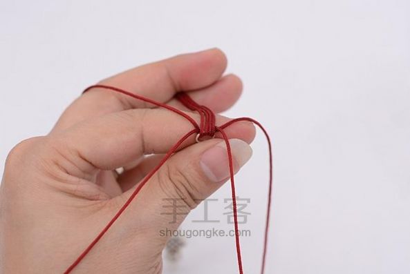 趣味DIY】夹心玉米结手链教程【龙结手工】 第8步