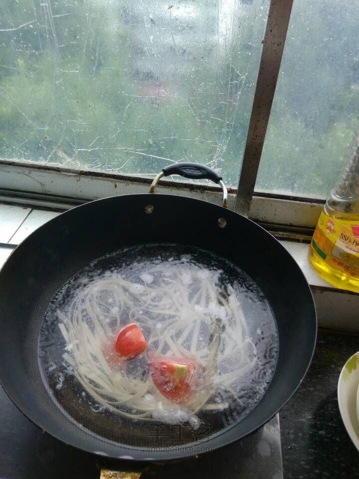 西红柿鸡蛋面 第5步