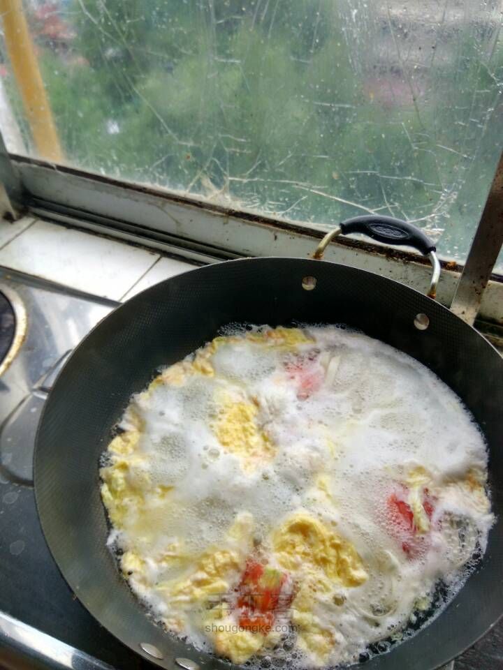 西红柿鸡蛋面 第7步