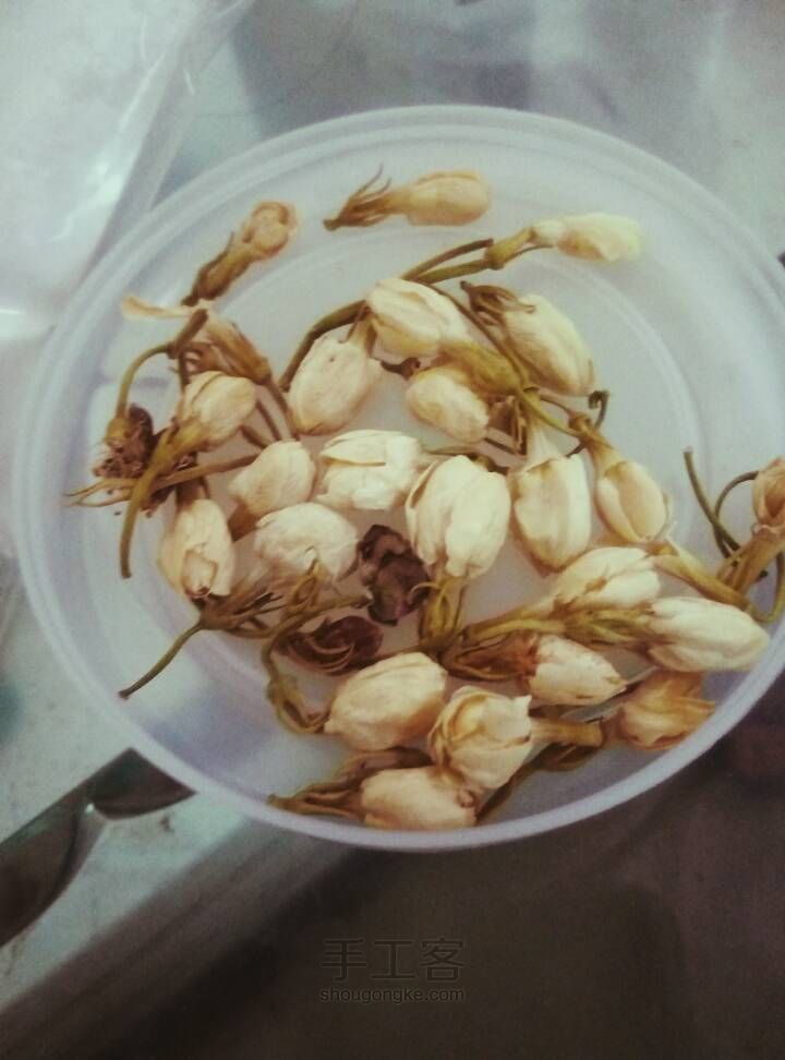 凝胶 呃补水霜 第4步