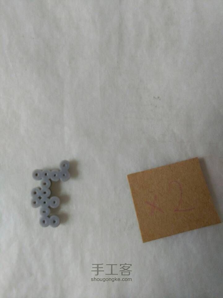 立体拼豆洛天依 第7步