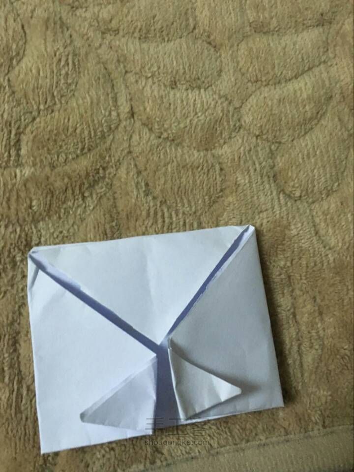 手工折纸信封 第6步