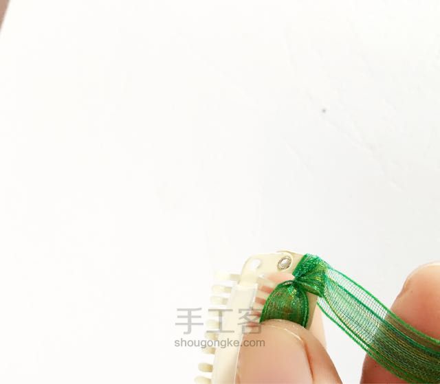 宝宝毛毛夹 第6步