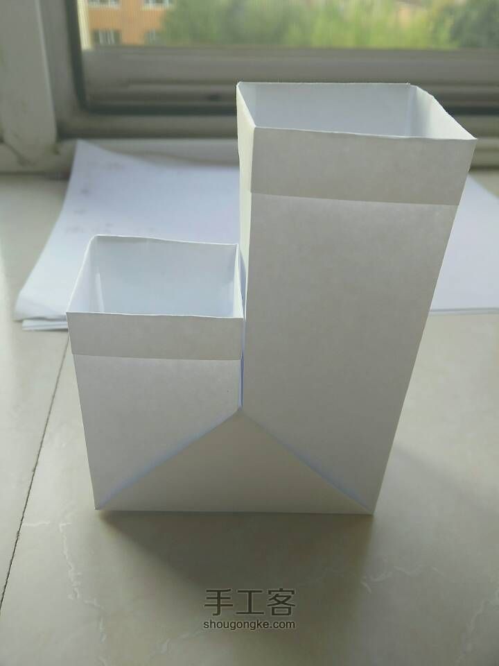 实用折纸:双笔筒 第28步