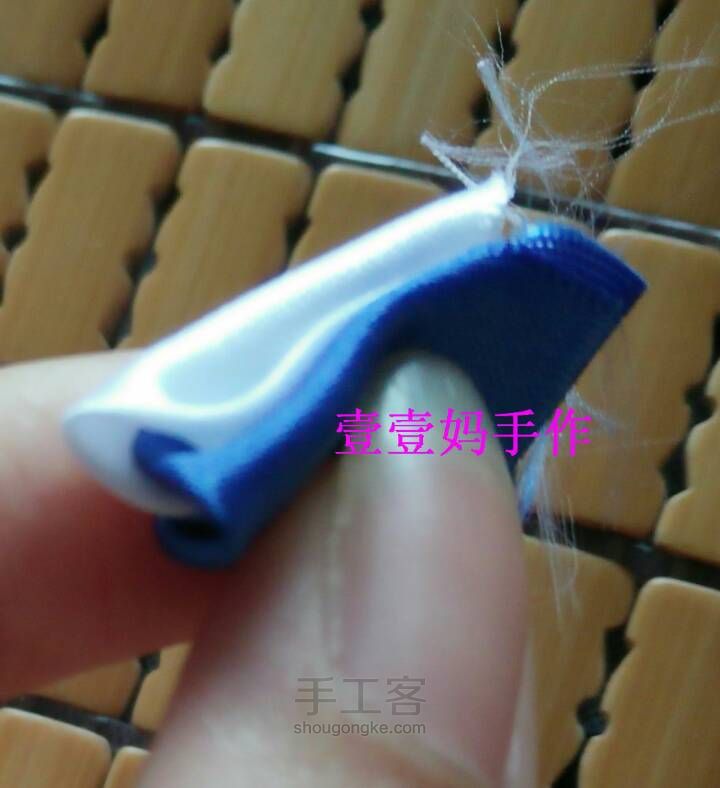 和风花瓣5号，开口尖角花瓣 第7步