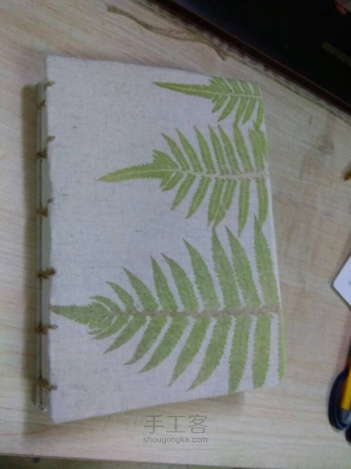 植物拓染布衣手工笔记本 第13步