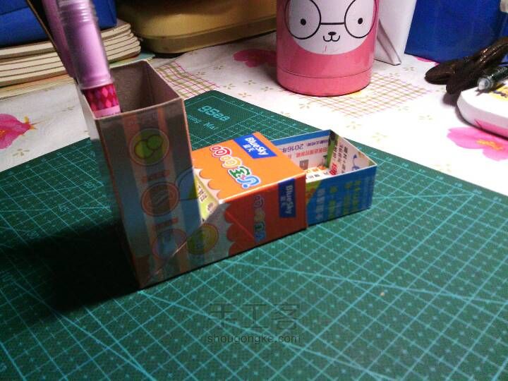 【原创】牙膏盒的二次元创意 第6步