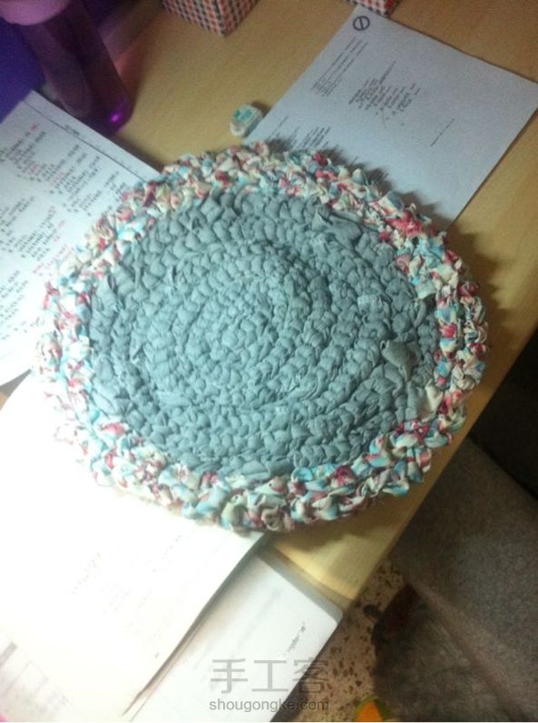 扯了布条弄了个垫子～