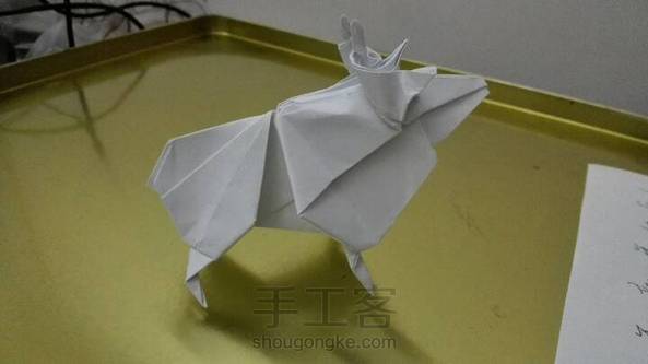 尾巴不会折……