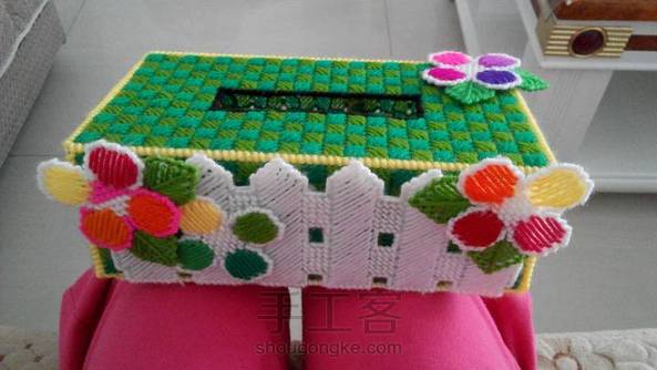 花儿可以弄成彩色的哦，这是我又新做的一个。很漂亮有木有