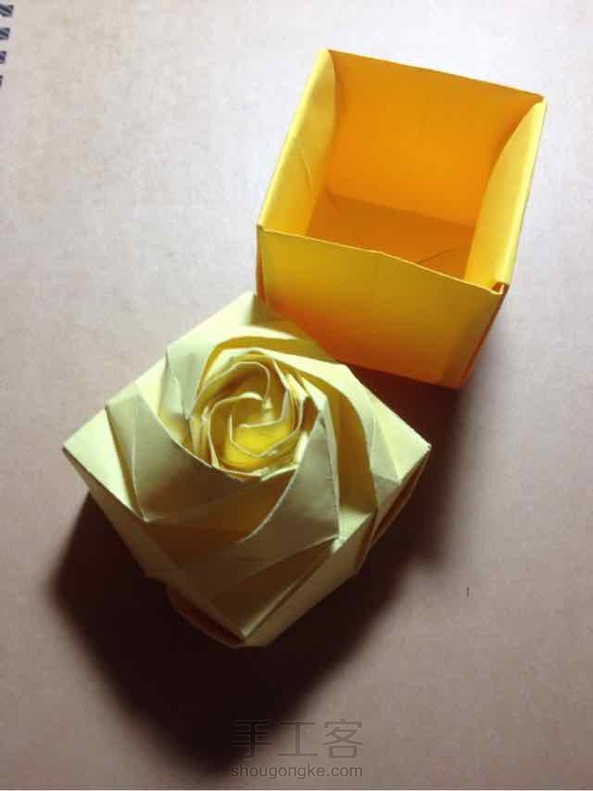 玫瑰花盒 第1张
