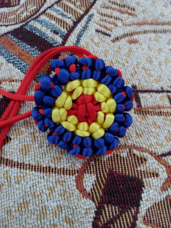 大神！！我还要向你学习！！^O^/做的还是有点丑。。。