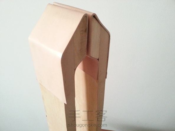 嘿嘿，我也做了一个！不过显得笨重了点！中间少了一个卡子过两天加上。 第1张