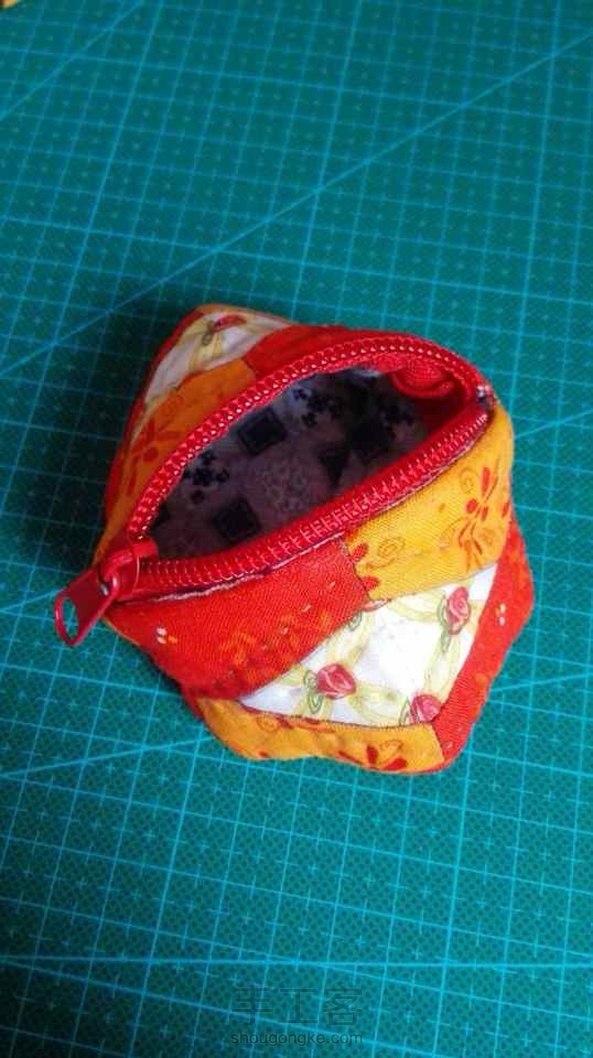 @拼布童话 的作业：耳机线收纳包。制作精致，配色也不错，还做了第二种配色哦！/强/玫瑰/玫瑰 第2张