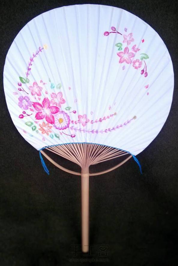 今年继续画团扇，本季主打樱花哦~🌸🌸🌸 第6张