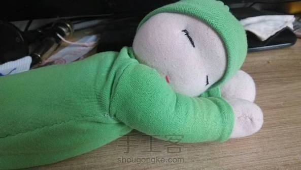 看到就爱上了…当天就做了…就地取材…剪了两件旧衣服…一下午就做好了… 第1张