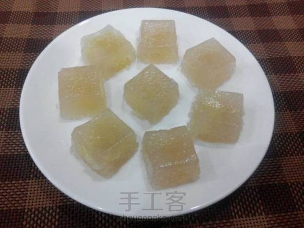 QQQ弹的西米布丁 
榴莲味 雪梨蜂蜜味 都是我爱的味儿(ง •̀_•́)ง
夏日必备的手边小零食(๑• . •๑)
快来学吧(ง •̀_•́)ง
戳开有教程哦( •̀∀•́ ) 第5张