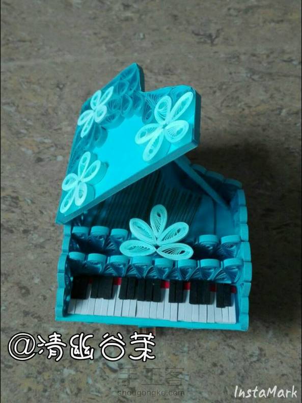 【茉茉】打算着手制作旋转木马…