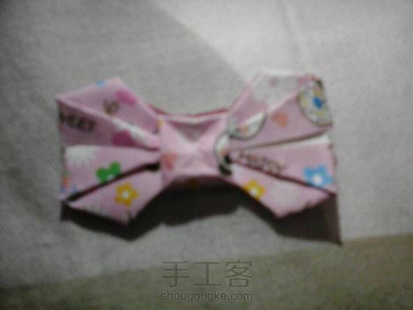 嘻嘻，可爱的蝴蝶结