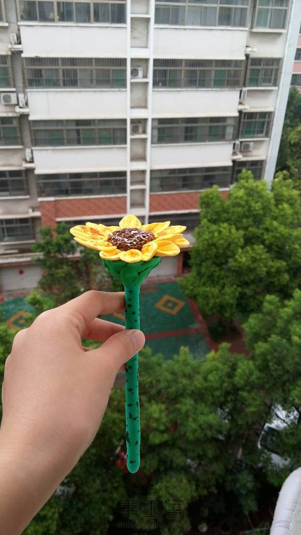 看看我的学习成果，轻粘土向日葵…… 第1张