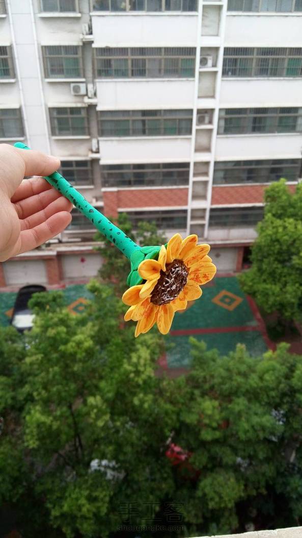 看看我的学习成果，轻粘土向日葵…… 第2张