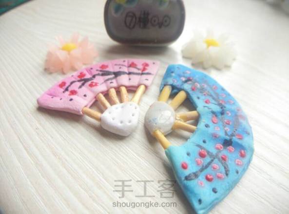 【⑦槿】软陶日本微型扇子
╮(╯▽╰)╭和⑦槿一起来玩吧
简单漂亮╮(╯▽╰)╭
一起游行日本╮(╯▽╰)╭ 第2张