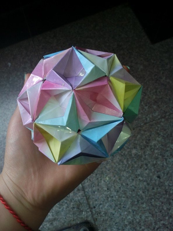 以前和折纸大全学着做的。。。秋，千