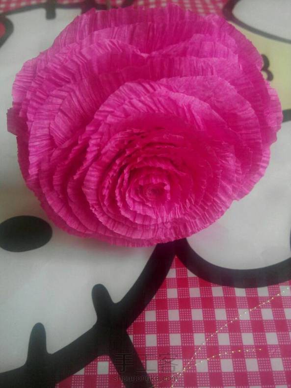 我做的  皱纹纸玫瑰花 第3张